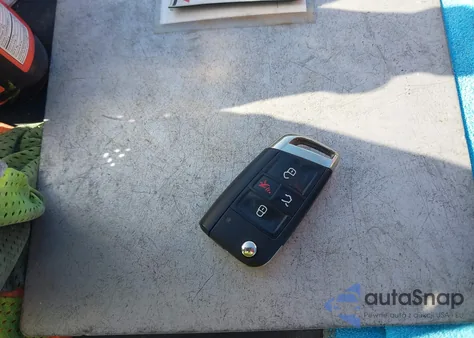 2017 Volkswagen Golf Gti Autobahn 4-Door/S 4-Door/Se 4-Door/Sport 4-Door z USA, uszkodzony, nr VIN 3VW547AU4HM054136